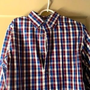 Men’s casual blue and red checked button down shirt.